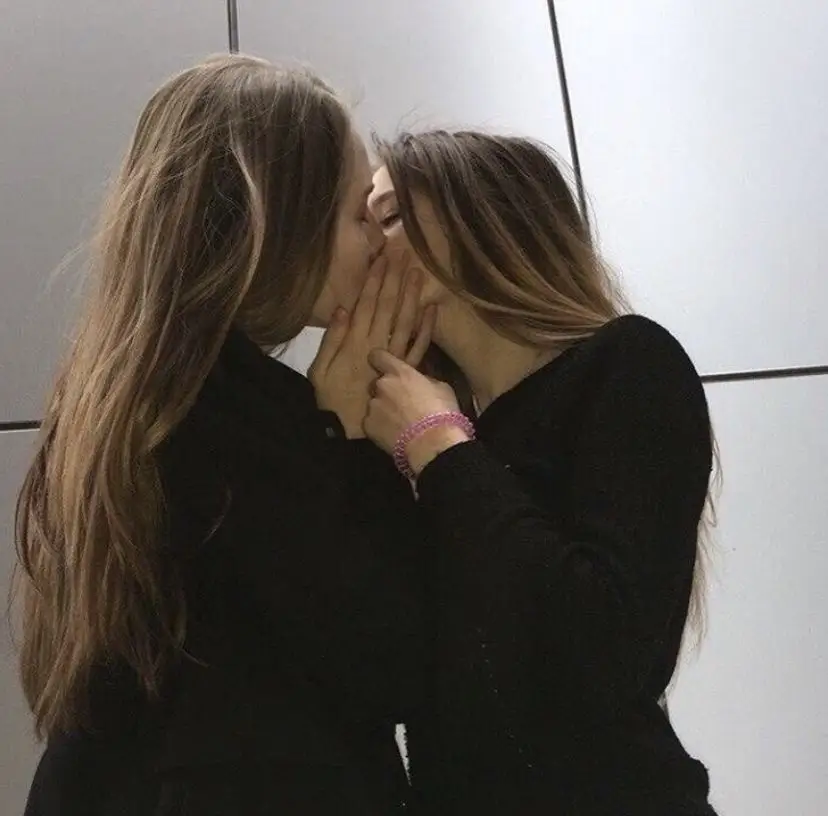 Amarre del mismo sexo para mujeres